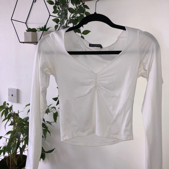 Brandy Melville Tops - BRANDY MELVILLE top :)